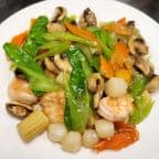 Best Prawns & Scallop w/ Fresh Mushrooms 鲜菇带子虾球 in Kent, WA